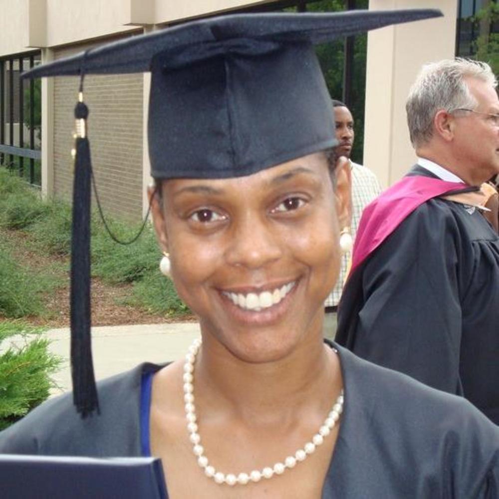 Meet your Posher, Antoinette